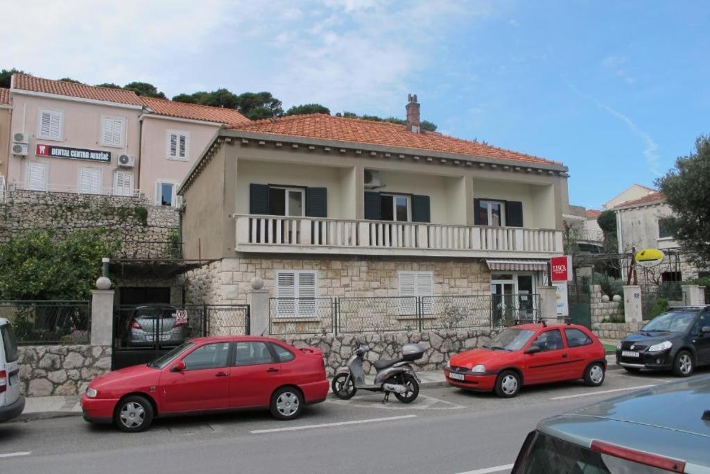 Red Holiday Apartment Dubrovnik Exterior photo